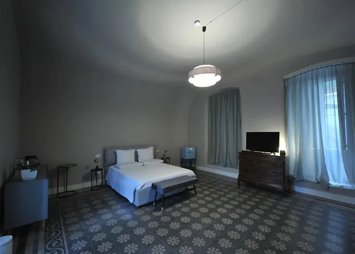 Gæstehus Palazzo Ietri Corso Vittorio Emanuele 3*